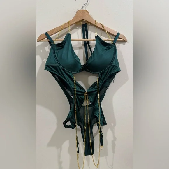 Frederick's of Hollywood Emerald Green Chain-Accent Teddy - Picture 2 of 7